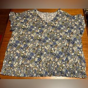 Sonoma Women’s Plus Ruffle Short Sleeved Blouse Size 4x